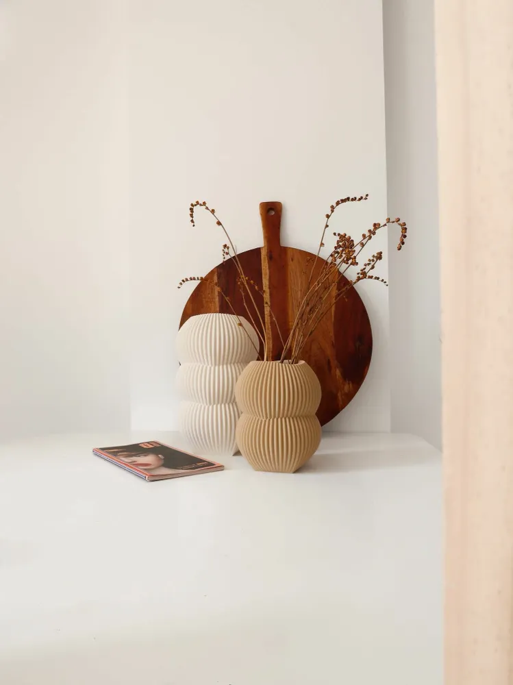 Modern vase - large dena model